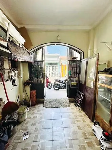 Bán Nhà Hẽm Ô Tô Tránh Dân Trí Cao Nguyễn Quý Anh 45M2 Giá 4,6