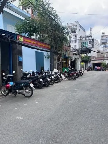 Bán Nhà Hxh Nhựa 6M Thích Quảng Đức 3 Tầng Ngang 4.2M Nở Hậu Nhẹ