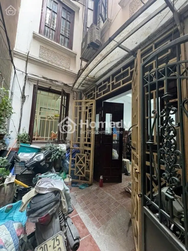 Bán Nhà Cầu Giấy - Ngõ Thoáng, Gần Hồ - Ô Chờ Thang Máy - 65M, Mt 5,2M - 14,1 Tỷ