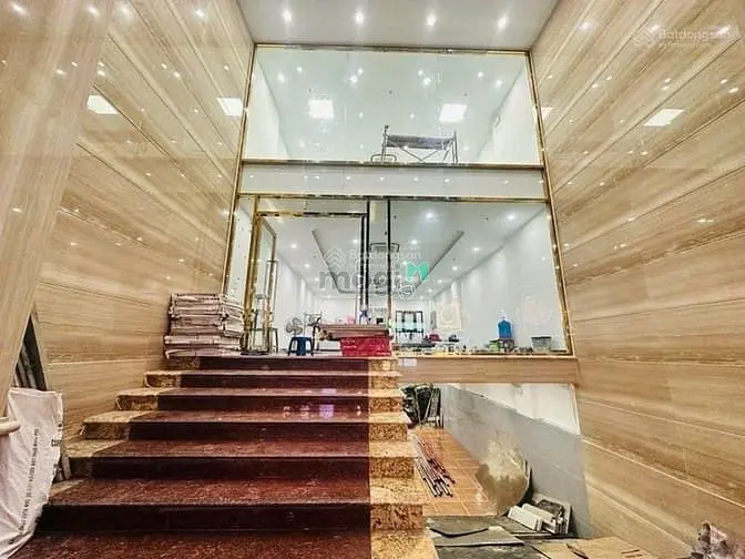 Bán Mặt Phố Chùa Láng | Tòa Vp 135M2 X 10 Tầng | Mt 6.2M | Giá 115 Tỷ