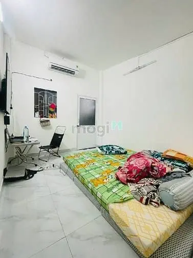 Đường Bình Đông Q 8, Ba Tầng, Xây Kiên Cố, Một Đời Chủ. Sổ Hồng Riêng.