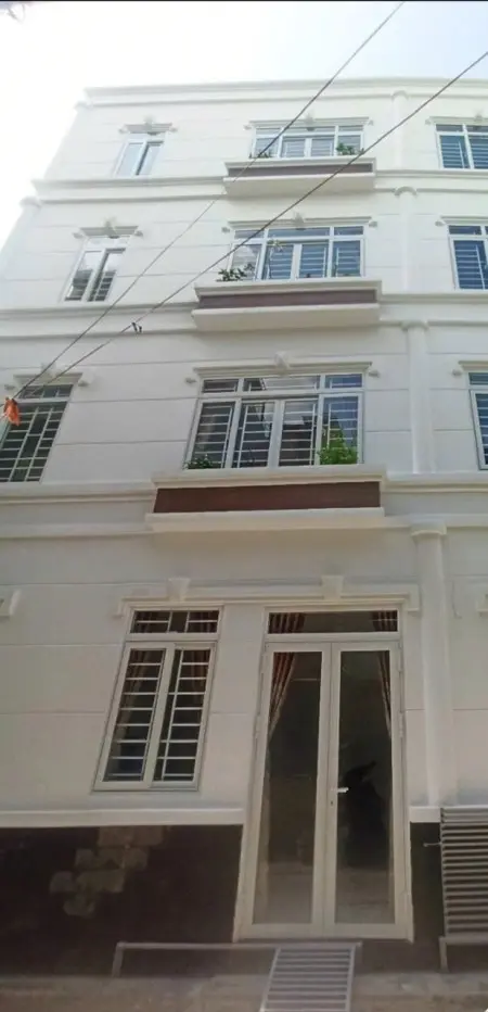 Phòng Trọ Âu Cơ 1 Trệt+ 1 Lầu Đúc, 50M2, Đủ Nội Thất, Nhà Mới Đẹp, Giờ Tự Do, 7 Triệu/Tháng.