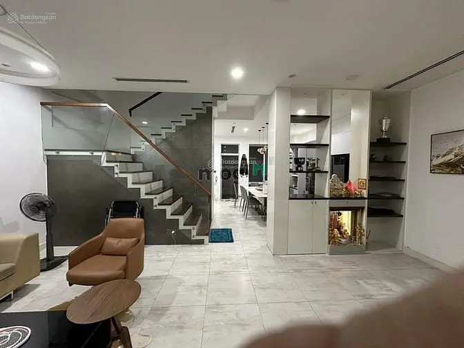 Cho Thuê Villa Phú Mỹ Hưng Q7. Dt 7*18M. Nhà Đẹp - Liền Kề Công Viên