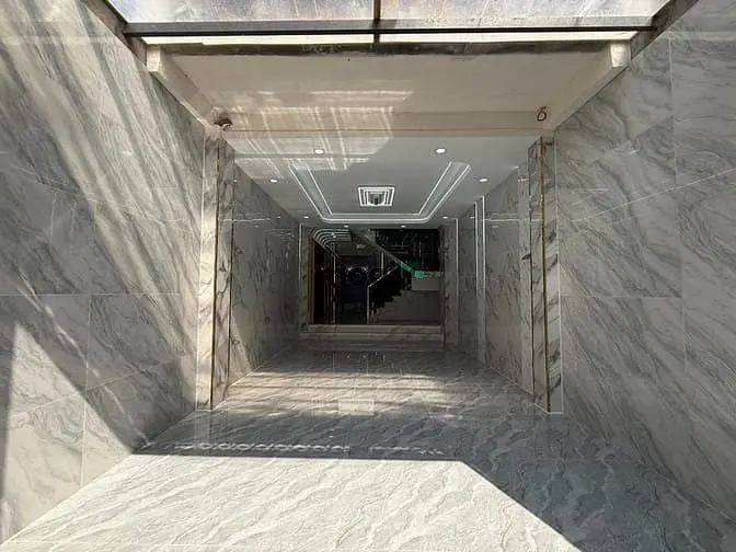 Nhà Đường Nguyễn Ảnh Thủ, Dt:4X17M, Trệt, Lửng, 2 Lầu, 3Pn, Gara Ô Tô