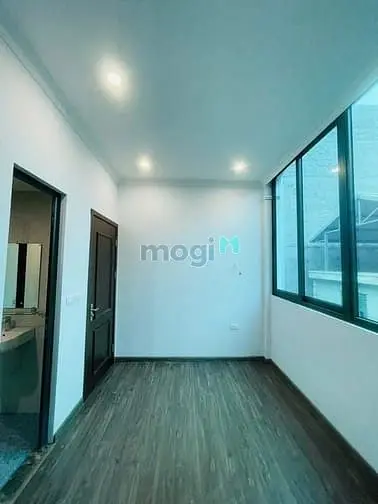 An Dương Vương – Ô Tô – 81 N – 4 Tầng – Mt 7.8 M 0 Giá 15.3 Tỷ.