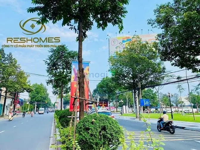 Cho Thuê Nhà Nguyên Căn 1T3L Mặt Tiền Nguyễn Ái Quốc Ngay Công Viên B5