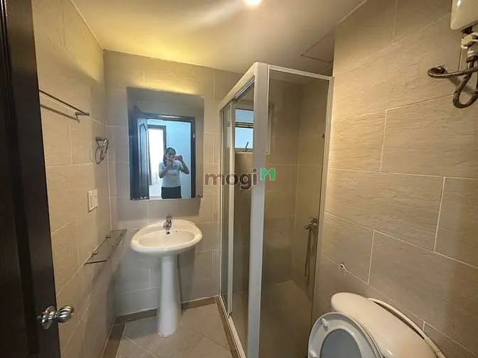 Cho Thuê Ch Grand View, Không Nội Thất. 117M2, 3Pn, 2Wc, Giá Tốt