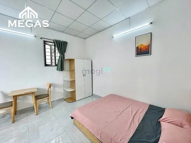 Cho Thuê Căn Hộ 2 Cửa Sổ Thang Máy Ở Lý Thường Kiệt Q10 Gần Đh Y Dược