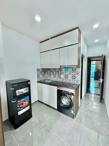 Siêu Phẩm Chdv Phố Tạ Quang Bửu -Dt 110M2X5T -Thang Máy Dòng Tiền 90T