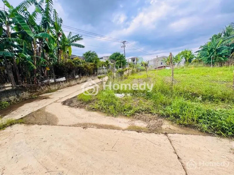 Bán Lô Góc 2 Mặt Tiền, Cách Quốc Lộ Chỉ 300M, Ngay Trung Tâm Xã, Giá Đầu Tư Chỉ 7Xxtr