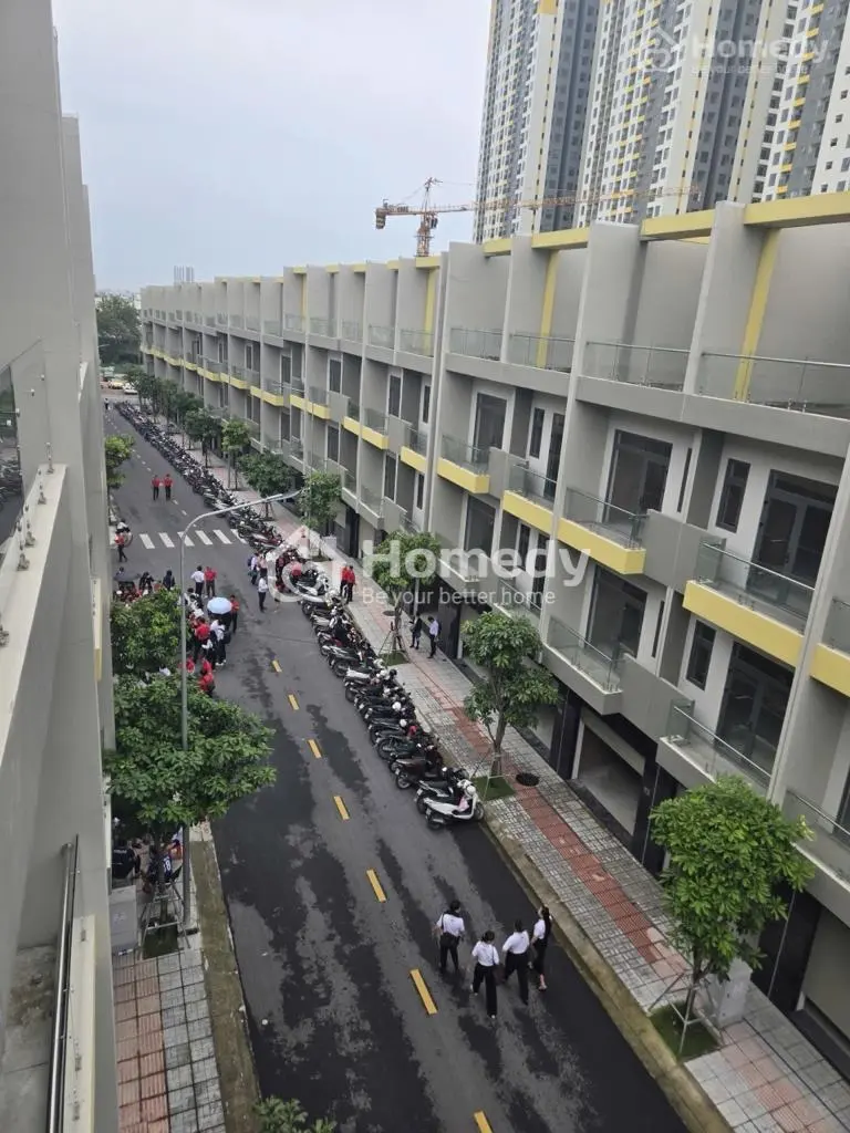 Cần Bán Nhà Phố Liền Kề - 4 Tầng 5Pn - Tt 30% Nhận Ngay Nhà Đón Tết~