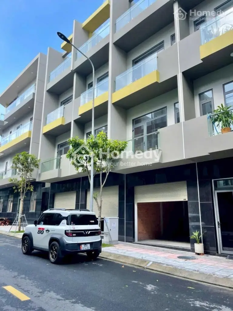 Cần Bán Nhà Phố Liền Kề - 4 Tầng 5Pn - Tt 30% Nhận Ngay Nhà Đón Tết~