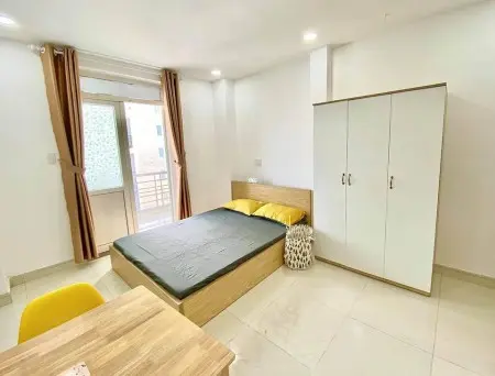 Ban Công Cửa Sổ Siêu Thoáng Mát - Xô Viết Nghệ Tĩnh Gần Đh Hutech