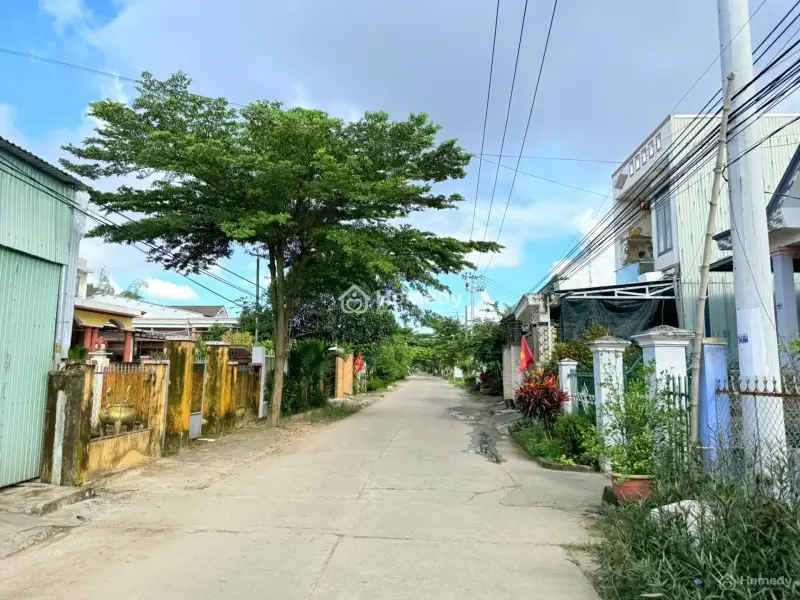 Bán Lô Góc 2 Mặt Tiền, Cách Quốc Lộ Chỉ 300M, Ngay Trung Tâm Xã, Giá Đầu Tư Chỉ 7Xxtr