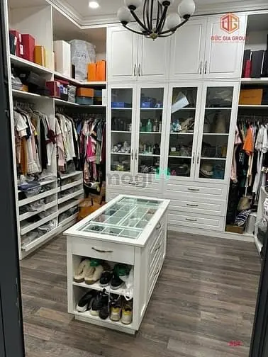 Bán Nhà Mặt Tiền Đường N1, Sổ Hồng Hoàn Công 500M2 Giá 28.5 Tỷ