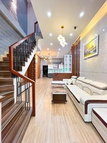 Nhà Phố 2 Lầu Và Sân Thượng Mặt Tiền Trần Nam Phú, Tân An, Cần Thơ