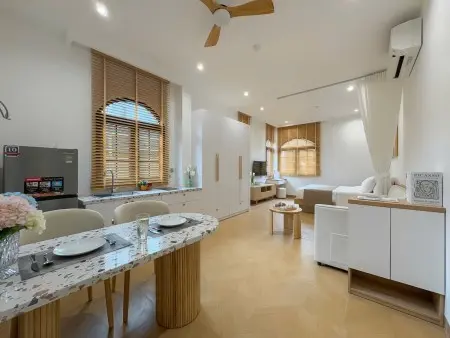 Cho Thuê Căn Hộ Mới 100% Ngay Lý Chính Thắng Q3 - Full Nội Thất Cao Cấp