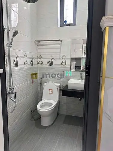 Bán Nhà Gần Biển- 44M2-2Tầng-2Pn-Ôtô7M-Hòn Xện-Vĩnh Hoà-Nha Trang-2T7