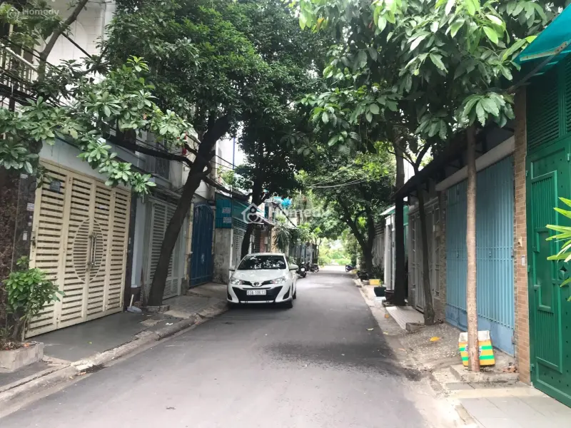 Phòng Lầu 1- 35M2- Bancol Lớn- Full Nội Thất- Tách Bếp- Giờ Tự Do- 70 Bùi Đình Tuý- 4,1 Tr/Th