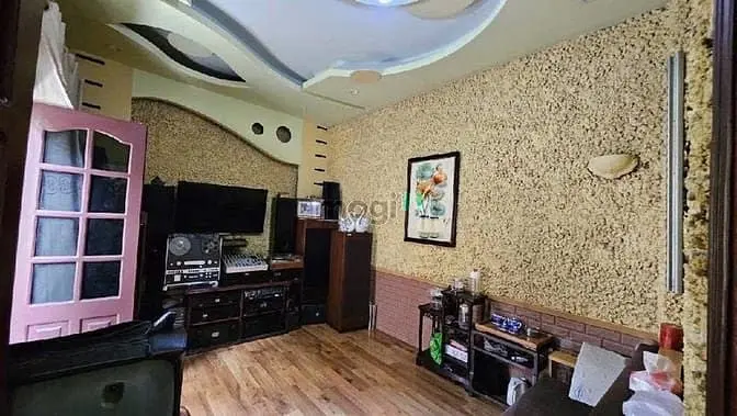 Bán Nhà Dân Phố Lê Duẩn, 37M2, Mt 11M , Gần Hồ , Khu Vực Hiếm, 14 Tỷ