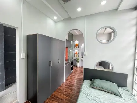 Phòng 40M2 Full Nội Thất Cửa Sổ Lớn Đón Nắng Ở Lê Văn Duyệt Q.bình Thạnh Ngay Gần Q3,Q1 - 0334998413