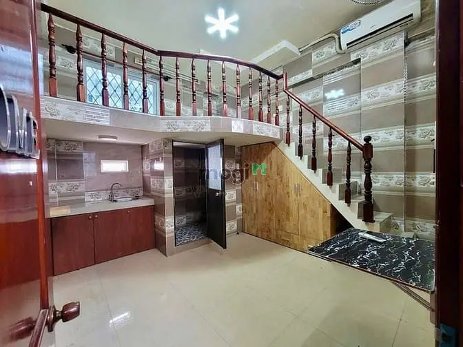 Hxh Lạc Long Quân, 150M2 Nở Hậu, 4 Tầng 17 Phòng,100Tr/Tháng Dòng Tiền