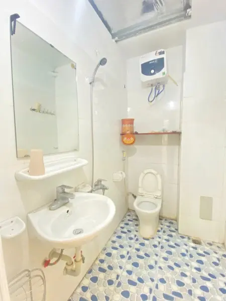 Cho Thuê Phòng Trọ Đẹp Giá Rẻ 2,3 Tr Đi Bộ Ra Fpt, Đông Á