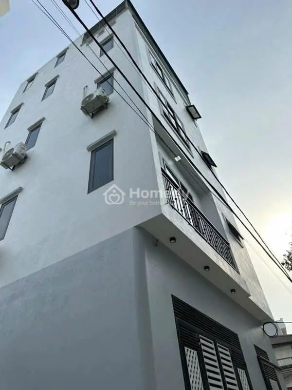 Bán Nhà Lô Góc Thị Trấn Trạm Trôi