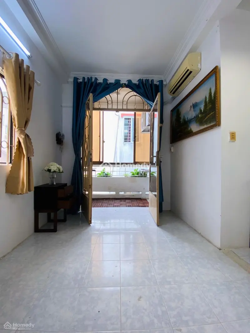 Studio 35M2 Tách Bếp- Bancol Lớn- Full Nội Thất- Giờ Tự Do- 137 Trần Đình Xu,Q1- 5,5 Tr/Th