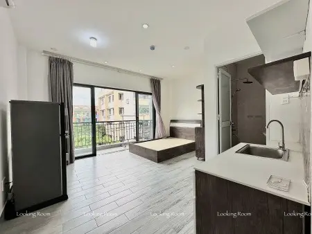 Cho Thuê Căn Hộ Studio Ban Công Riêng – Full Nội Thất – Diện Tích Siêu Rộng 30M² – Gần Lê Thị Riên