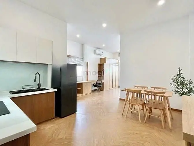 Cho Thuê Studio Giá Rẻ , Ngay Đường C18 ,Khu K300 , Sát Sân Bay Tsn