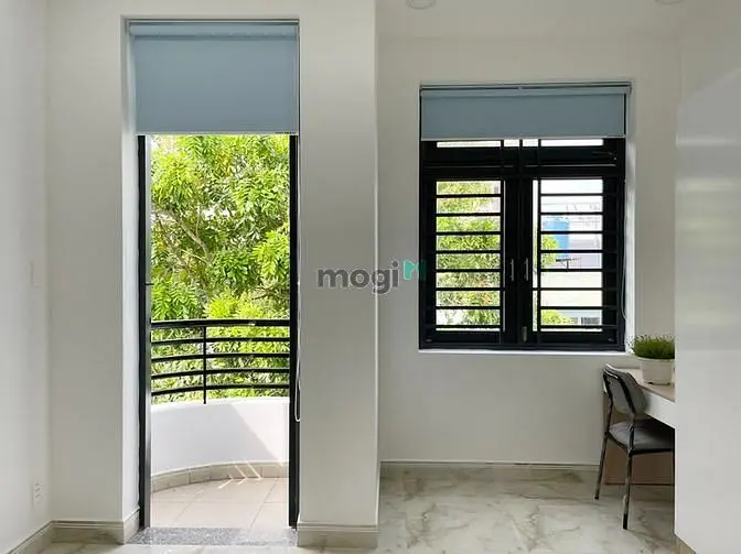 Căn Hộ 1 Phòng Ngủ Mới 100% - Ban Công -Cao Cấp - Âu Cơ -Lạc Long Quân