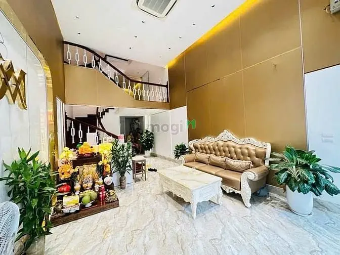 Nhà Đẹp Giữa Trung Tâm Văn Quán – Xem Là Thích Ngay 90M Chỉ Hơn18 Tỷ