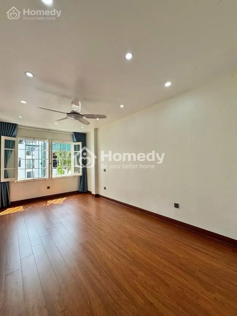 Bán Nhà Tđc Ngọc Thuỵ – Phân Lô - Ô Tô Tránh – Gara – 7 Tầng Thang Máy – 35M² – 12.3 Tỷ