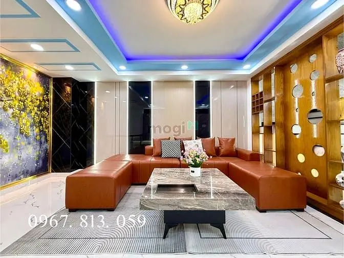 Nhà Ngay Bên Chợ Cầu Đồng, Dt:4.2X15M, Lửng, 2 Lầu, 3Pn, Gara Ô Tô, Pt