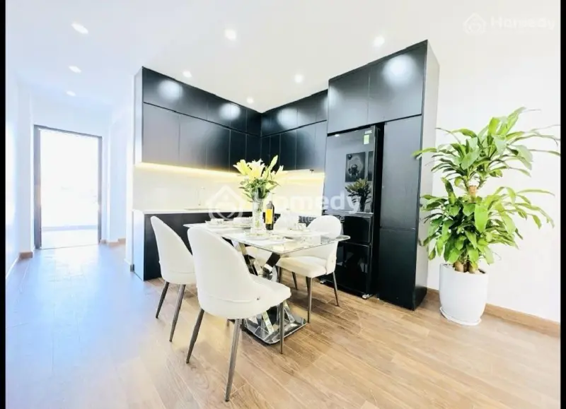 Siêu Phẩm Phân Lô 👉 Lạc Trung 40M, Thang Máy, Full Nội Thất, Ô Tô Vf5 Đỗ Cửa, Gần Phố