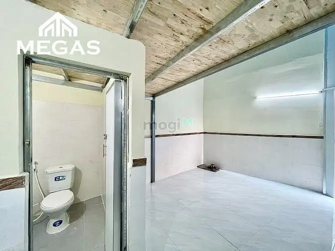 Cho Thuê Duplex Giá Rẻ , Ngay Giáp Q10 , Lạc Long Quân - Âu Cơ , Giáre