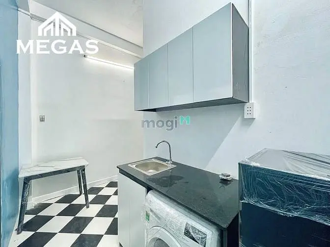 Căn Hộ 2Pn Tách Bếp, Ban Công Ngay Khu Bàu Cát , Lạc Long Quân - Q10