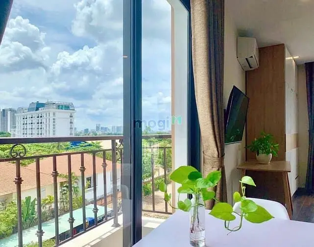 Căn Hộ 1Pn Tách Bếp, Ban Công Gần Yên Thế, Khu Sân Bay , Cv Gia Định