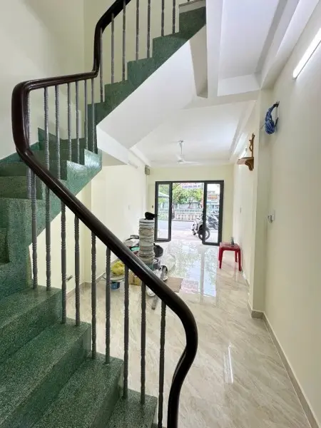 Cho Thuê Mặt Bằng Bờ Kè Hoàng Sa