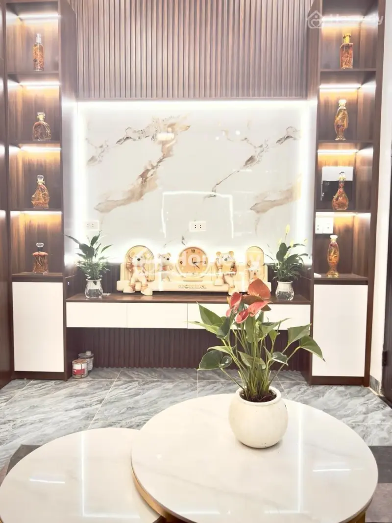 Bán Nhà Phố Vân Đồn Tt Quận Hai Bà Trưng, 30M Ra Mặt Phố , 35M, 5 Tầng, Nội Thất Cao Cấp,7.5 Tỷ