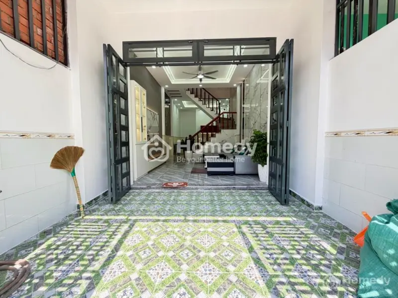 Cần Bán Gấp Nhà 2 Lầu Phường Thạnh Lộc Đường Hà Huy Giáp Quận 12