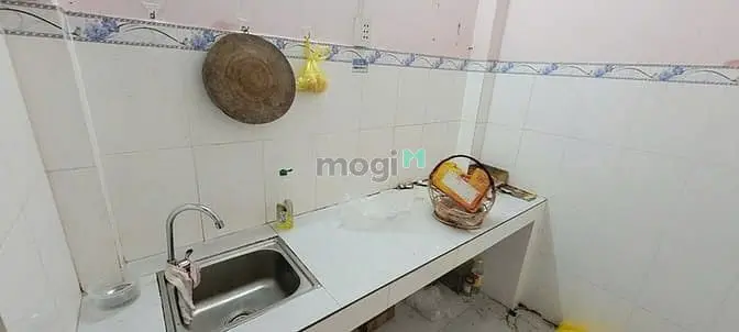 Cho Thuê Xưởng 6X30M Tx33 Có Gác Và Phòng Ở Lại Đường Xe Tải Giá 8Tr