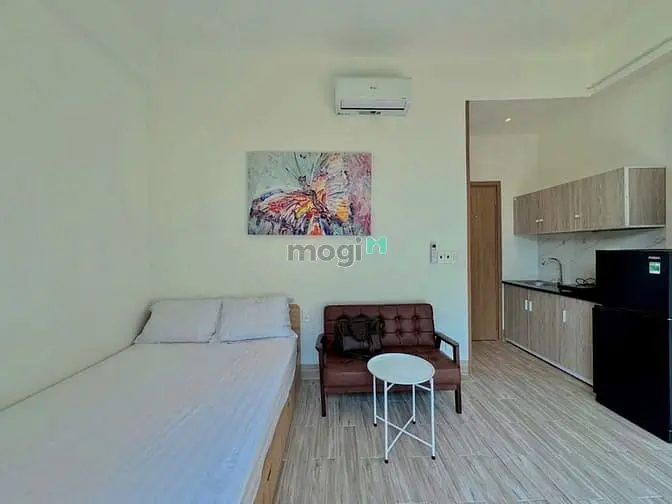 Cho Thuê Studio Cao Cấp , Ngay Ni Sư Huỳnh Liên , Giáp Lạc Long Quân .