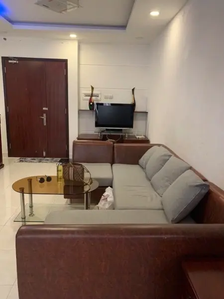 Cho Thuê Căn Hộ 96M2, 2P Ngủ, Nội Thất Giá 10Tr C/C Ruby Tân Bình