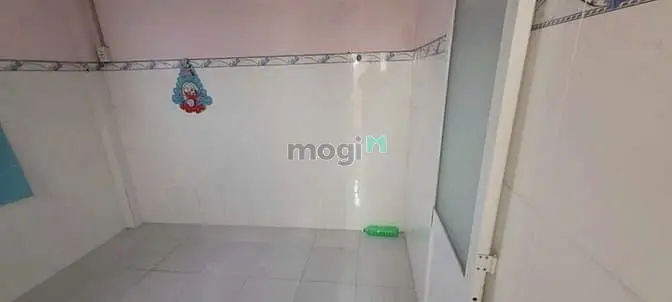 Cho Thuê Xưởng 6X30M Tx33 Có Gác Và Phòng Ở Lại Đường Xe Tải Giá 8Tr