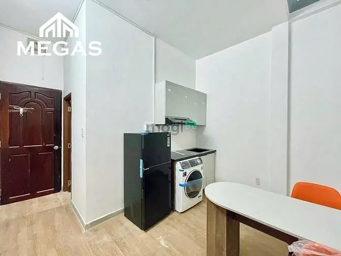 Cho Thuê Studio Giá Rẻ , Ngay Giáp Q10 , Trường Sa - Lý Thường Kiệt .