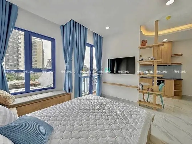 Căn Hộ 1Pn Tách Bếp, Ban Công Gần Khu Sân Bay , Khu Bạch Đằng .