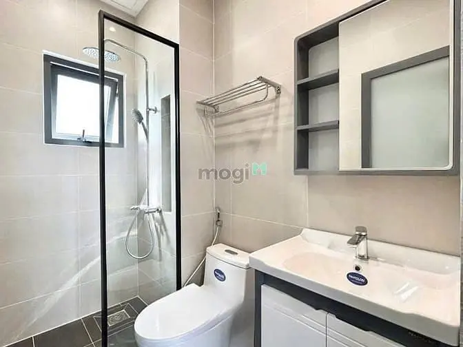 Cho Thuê Studio Giá Rẻ , Ngay Đường C18 ,Khu K300 , Sát Sân Bay Tsn