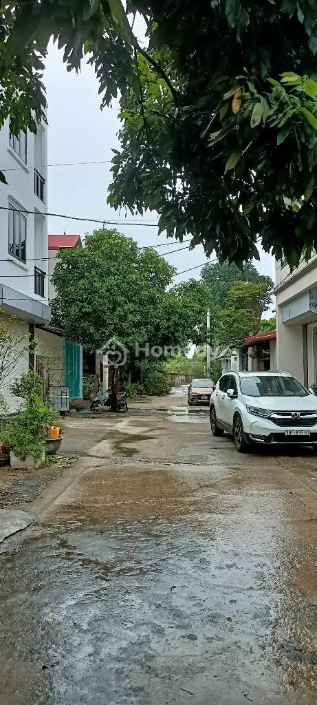 Nhà Khung Bê Tông Chắc Đẹp, Mới Sơn Sửa Lại, Lắp Mới Các Thiết Bị, 03 Ngủ, 2 Vs, 1 Phòng Thờ, 01 Pk